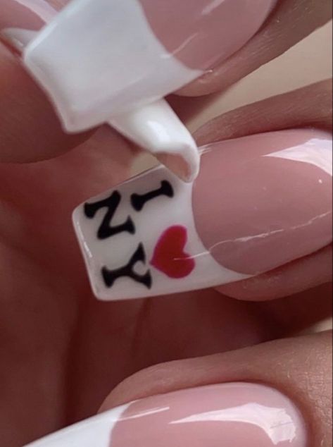 999 Nails, New York Nails, Nails Drawing, Teeth Nails, Acrylics Nails, Nail Drawing, Casual Nails, Short Square Acrylic Nails, Acrylic Nails Coffin Pink