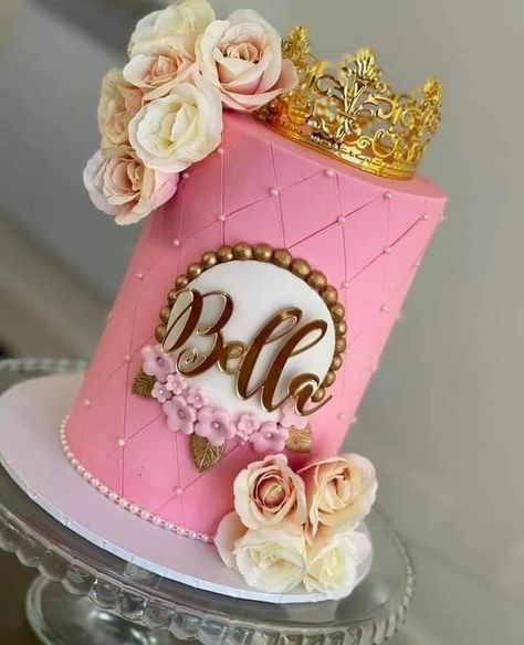 Happy Birthday Princess Cake, Princess Theme Cake, Girly Birthday Cakes, Whipped Cream Cakes, Royal Cakes, Unique Birthday Cakes, Fruit Cake Christmas, Beautiful Cake Designs, Luxury Cake