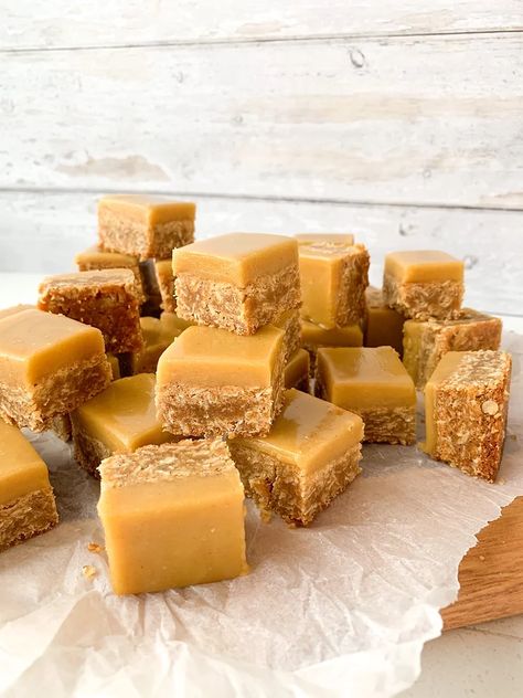 Ginger Slice Kiwi Recipe, Ginger Crunch, Cakes Slices, Kiwi Recipes, Caramel Slice, Ginger Slice, Ginger Nut, Thick Base, Golden Syrup