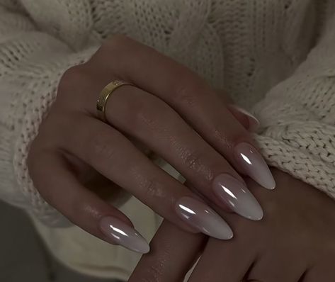 Christmas White Nails, White Naildesign, Mail Inspo, Engagement Nails, Mood Style, Milky Nails, Beauty Hacks Nails, Casual Nails, Blush Nails