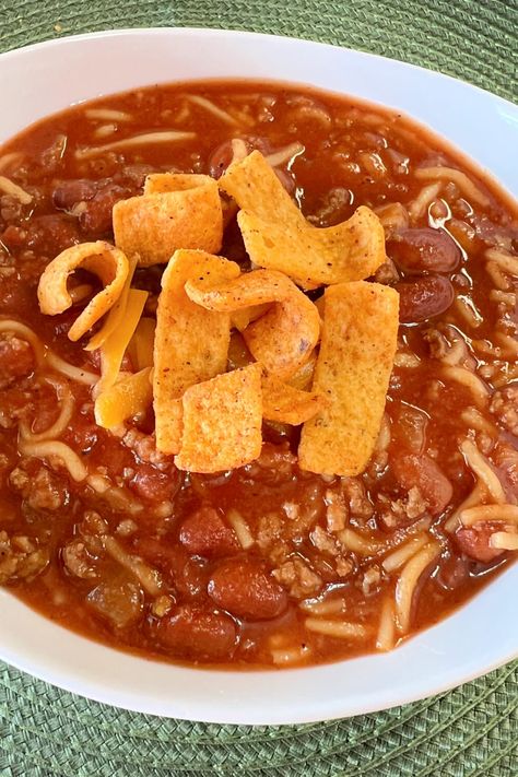 Hillbilly Chili with Cinnamon Rolls Will Warm You Up! - ChefAlli.com Hillbilly Chili, Chili With Cinnamon, Chili Spaghetti Recipe, Hillbilly Party, Chili Spaghetti, Easy Homemade Chili, Hill Billy, Food Substitutes, Food Substitutions Healthy