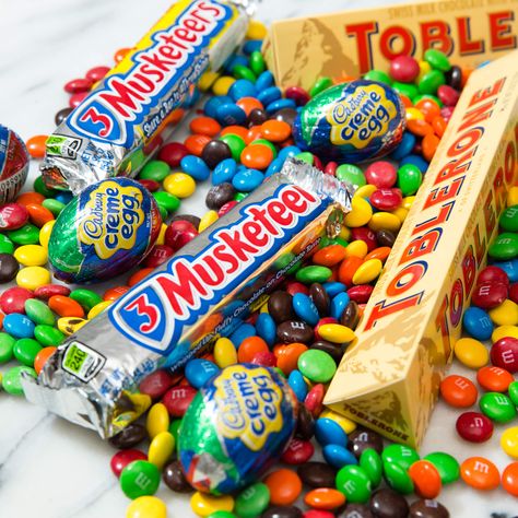 We'll never forget what they did to Toblerone. Bad Candy, Candy Companies, Food Info, Favorite Candy, Green Apple, The Worst, Great Recipes, Sprinkles, Cooking Recipes