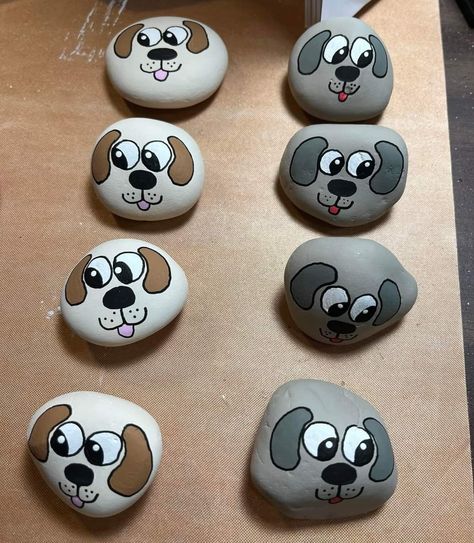 Puppy Painted Rocks, Dog Rock Art, Dog Painted Rocks, Rock Painting Dogs, Dog Festival, Rock Crafts Diy, Painted River Rocks, Dog Rocks, Painted Rocks Diy