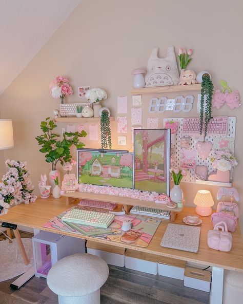 ♡ ♡ ♡ cozy room•Soft girl•Girly•Pink•reel•Pink girl•Pinterest•Girly girl aesthetic•Clean aesthetic•Girly Setup•pc setup• cozy desk space•cozy space•desk setup•girly•all pink•That girl•Soft girl•coquette•setup essentials•Aesthetic•Girly things• ♡ ♡ ♡ 🌸🫶🏻🍃 #deskspace #gamingsetup #desksetup #pcsetup #pcgaming #cozysetup #setup #cleansetup  #cutegamingsetup #aestheticdesk #deskinspo #officedecor #cozydesksetup #cozyaesthetic #cutesetup #cozyvibes #deskgram #setupgamer #cozydesksetup  #desktop #gaminggirlsetup #cuteaesthetic #girlsetups #softgirlaesthetics #ａｅｓｔｈｅｔｉｃ #aesthetic 🎀 Pink And Blue Setup, Desk Space In Bedroom, Pink Aesthetic House, Girly Setup, Cozy Desk Space, Pink Aesthetic Room, Girly Girl Aesthetic, Desk Pink, Pinterest Girly