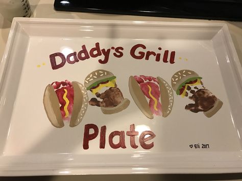 Fathers Day grill plate Chef Grill, Diy Father's Day Crafts, Pashmina Saree, Dad Crafts, Fathers Day Gifts Ideas, Fathers Day Art, Homemade Fathers Day Gifts, Baby Art Projects, Diy Gifts For Dad