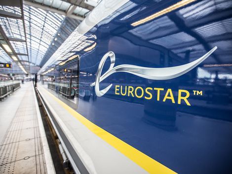 We go on board the new Eurostar -- the latest train running under the sea between England, France and beyond. - Page 2 Eurostar Train, Train Station Architecture, St Pancras, Green Travel, Electric Train, Train Pictures, Train Travel, Running Training, On Board