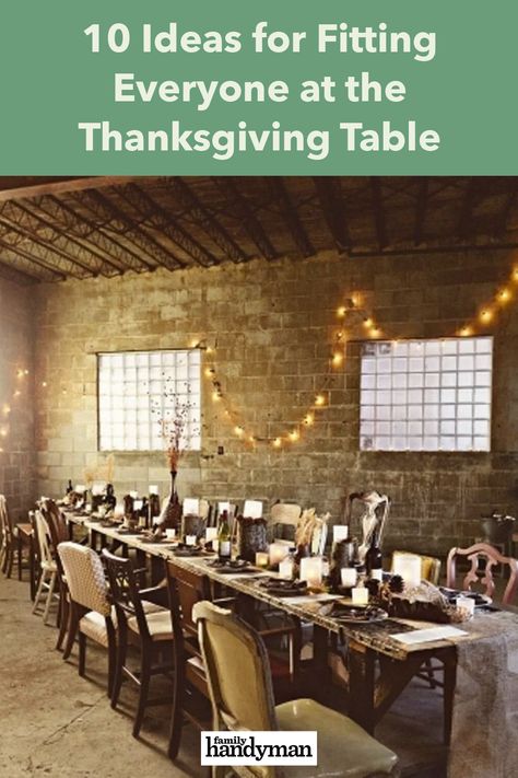 Table For 20 People Dining, Extra Seating For Thanksgiving Dining Room Tables, Long Table Thanksgiving, Thanksgiving Table Setting Ideas For Large Group, Thanksgiving Table Seating Ideas, Thanksgiving Large Table Settings, How To Set Up Thanksgiving Buffet Table, How To Seat 20 People For Dinner, Folding Table Thanksgiving