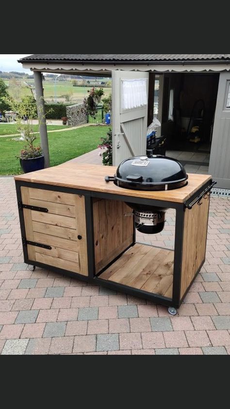 Pergula Ideas, Bbq Station, Big Green Egg Table, Diy Pizza Oven, Outdoor Grill Station, Weber Bbq, Grill Table, Grill Station, Outdoor Bbq Kitchen