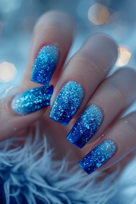 Icy Blue Ombre: Nail Designs For A Royal Blue Dress Royal Blue And Silver Bouquet, Blue White Glitter Nails, Royal Blue Nail Designs Ideas, Sapphire Nails Design, Matric Nails, Dark Blue Christmas Nails, Blue Ombre Nail Designs, Royal Blue And Silver Nails, Nails Fade