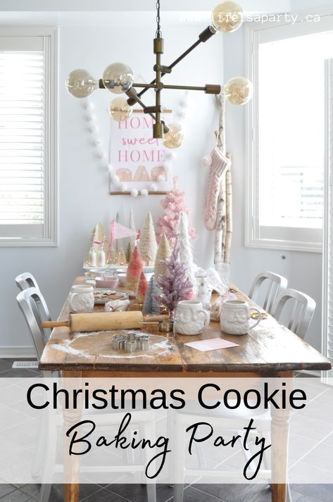 Christmas Cookie Baking Party, Cookie Baking Party, Baking Party Ideas, Cookie Decorating Station, Gingerbread House Decorating Party, Christmas Cookie Baking, Christmas Desserts Party, Gingerbread House Decorating, Christmas Cookie Party