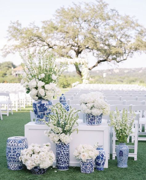 Blue And White Wedding Decor, White Wedding Decor, Chinoiserie Wedding, Baby Blue Weddings, Blue And White Wedding, Blue White Weddings, Something Blue Bridal, Corporate Event Planning, Blue Bridal Shower