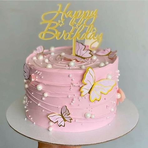 Simple Cakes For Girls Birthday, Cake Kupu Kupu, Butterfly Cake Ideas Birthdays, Half Kg Cake Design For Birthday, Simple Butterfly Cake, Pastel Color Rosa, Birthday Cakes Butterfly, Girly Cake Ideas, Cake With Butterfly