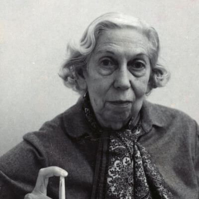 Gothic Writing, Eudora Welty, African Literature, Jeanette Winterson, Literary Theory, British Literature, American Shorts, Tennessee Williams, Biography Books