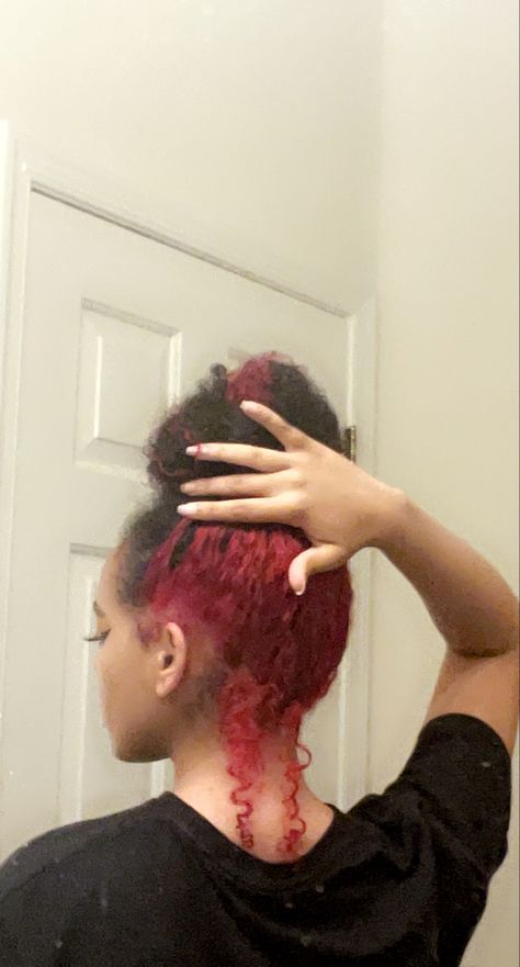 Pink Peekaboo Hair, Underdye Hair, Peekaboo Hair Colors, Pink And Black Hair, Dyed Curly Hair, Peekaboo Hair, Curly Hair Videos, Hair Streaks, Colored Curly Hair