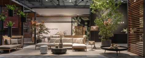 First-class exhibition stand for Gloster Furniture IMM 2020 Furniture Store Display, Outdoor Interior Design, Showroom Display, Kitchen Showroom, Showroom Interior Design, Stall Designs, Luxury Furniture Brands, Exhibition Booth Design, Showroom Design