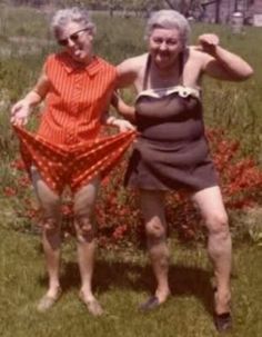 funny picture of old ladies in swimsuits - Google Search Best Friend Quotes Deep, Girlfriend Humor, Best Friends Funny, Friend Quotes, Best Friend Quotes, 영감을 주는 캐릭터, Friends Funny, Growing Old, Birthday Quotes