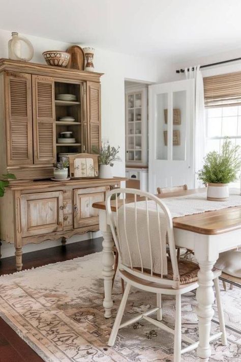 French Country, Cottage & Farmhouse | Love that hutch 🤎 | Facebook Italian Farmhouse Dining Room, Dining Room Country Style, Vintage Farmhouse Dining Room, French Farmhouse Dining Room, French Country Dining Room Decor, Cottage Dining Room, Cozy Inspiration, Farmhouse Dining Room Ideas, Shabby Chic Dining Room