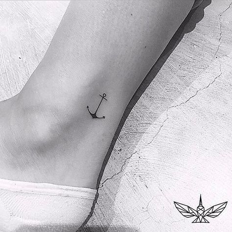 Fine Line Anchor Tattoos For Women, Anchor Tattoo Fine Line, Fineline Anchor Tattoo, Ankle Anchor Tattoo, Fine Line Anchor Tattoo, Tattoos Seashell, Minimalist Anchor Tattoo, Simple Anchor Tattoo, Tiny Anchor Tattoo