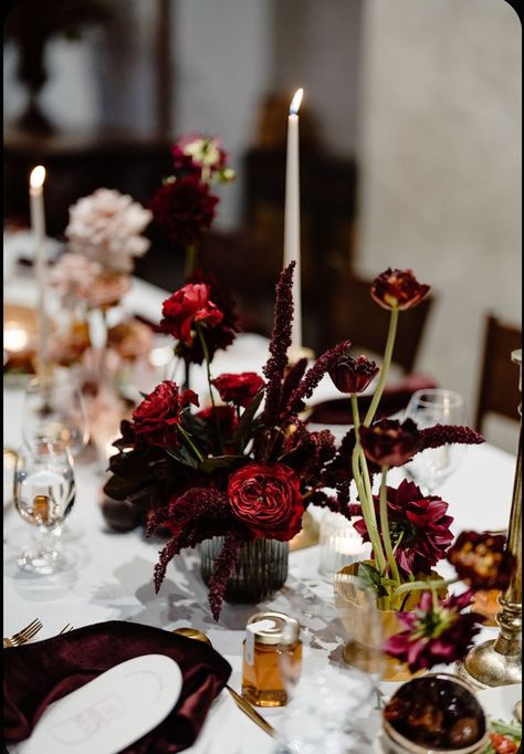 Ceremony Arbour, Floral Tablescapes, Moody Tablescape, Moody Wedding Flowers, Moody Wedding Decor, Dark Red Wedding, Thanksgiving Table Decor Ideas, Stones Of The Yarra Valley, Moody Autumn