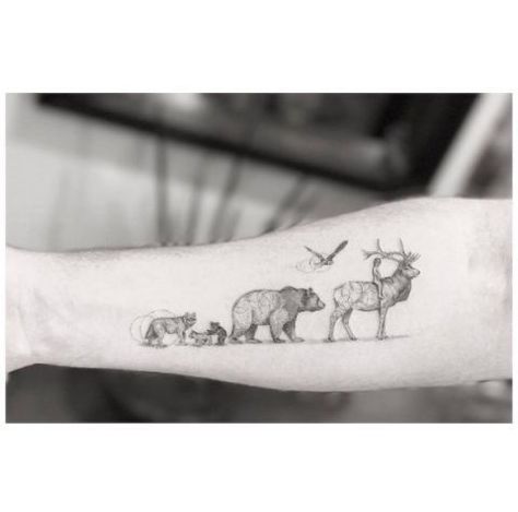 Tattoo Small Men, Animal Lover Tattoo, Bear Tattoos, Tattoos For Lovers, Bear Tattoo, Detailed Tattoo, Modern Tattoos, Wolf Tattoos, Nature Tattoos