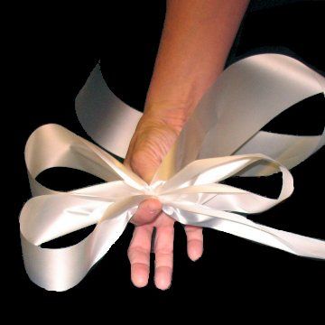 Church Pew Wedding Decorations, Church Pew Decorations, Wedding Pew Bows, Wedding Pew Decorations, Ribbon Bow Tutorial, Pew Bows Wedding, Pew Decorations, Wedding Pews, Pew Ends