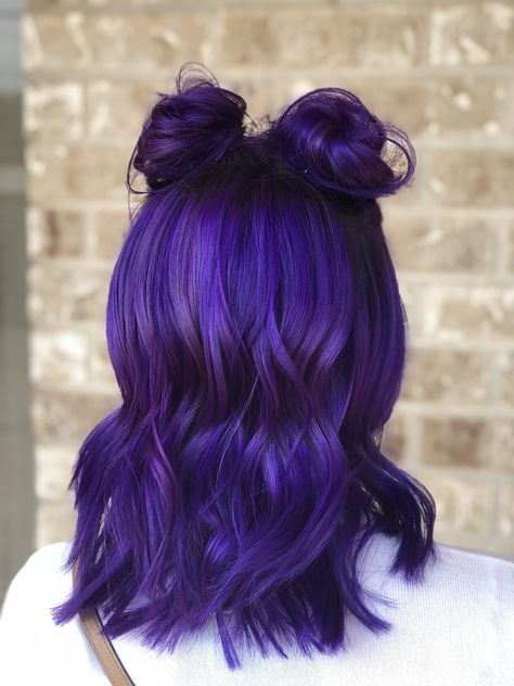 Ultraviolet Hair Color, Hair Color Violet Purple, Purple Hair Shoulder Length, Purple Medium Hair, Pompom Hairstyle, Violet Hair Colors Purple, Purple Hair Color Ideas For Short Hair, Dark Blue Purple Hair, Medium Length Purple Hair