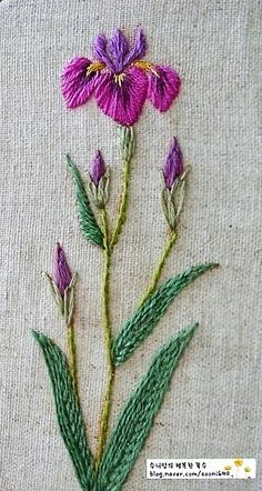 Crewel Embroidery Tutorial, Brazilian Embroidery Stitches, Crewel Embroidery Kits, Hardanger Embroidery, Brazilian Embroidery, Embroidery Flowers Pattern, Japanese Embroidery, 자수 디자인, Silk Ribbon Embroidery