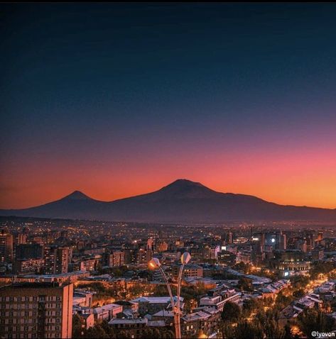 Asian Continent, Armenian Culture, Yerevan Armenia, Cows Funny, Beautiful Places On Earth, Dream Travel Destinations, Art Wallpaper Iphone, Night City, Beautiful Places To Travel