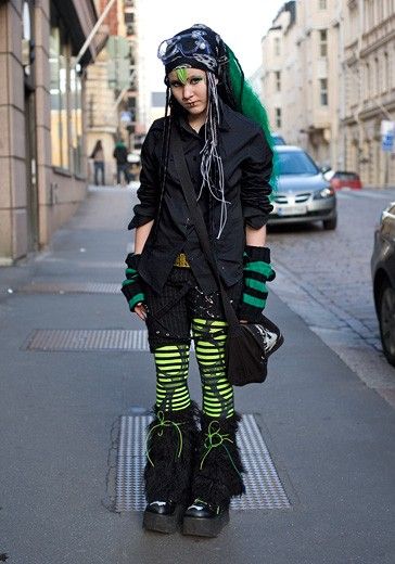 Scene Boy Outfit, Scene Boy, Japanese Punk, Techno Outfit, Scene Boys, Miss Moss, Arte Punk, Tokyo Street Style, Weird Fashion