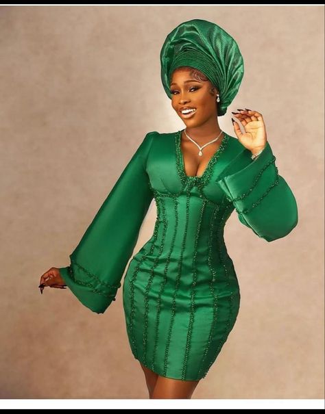 Aso Oke Short Gown Styles, Owambe Styles For Ladies, Asooke Dress Styles, Lace Owambe Styles, Aso Ebi Lace Styles 2023, Aso Oke Gown Styles, Asoebi Designs, Owambe Styles, Aso Ebi Lace