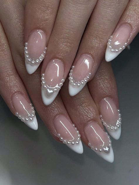 Nail Cute, Diamond Nail Designs, White Chrome Nails, White French Nails, Hoco Nails, 3d Diamond, Nails 3d, Pearl Love, Nail Polish Art