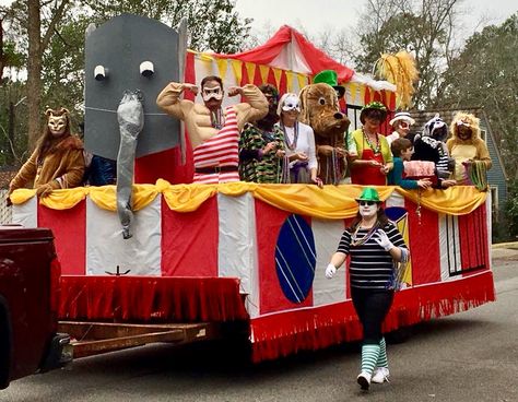 Circus parade float Circus Parade, Carnival Float Ideas, Carnival Floats Parade, Circus Parade Float Ideas, Circus Theme Parade Float, Circus Parade Float, Greatest Showman Parade Float, Circus Theme Homecoming Float, Float Building Ideas Parade