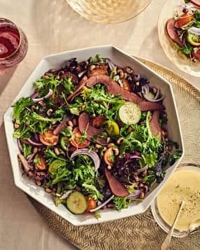 A Review of Kitchn's Easy Balsamic Glazed Steak Tips and Mushrooms | Kitchn Poached Pear Salad, Salad With Citrus Vinaigrette, Salad With Citrus, Black Eyed Pea Salad, Mediterranean Diet Breakfast, Thanksgiving Salad, Black Eyed Pea, Citrus Vinaigrette, Lime Vinaigrette