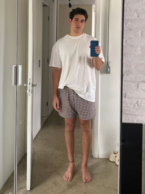 Loren Hale, Pajamas Aesthetic, Addicted Series, Mens Outfit Inspiration, Aesthetic Guys, Look Cool, Stylish Men, Summer Aesthetic, Aesthetic Clothes