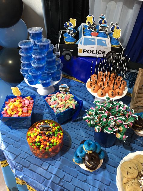 Cop Birthday Party, Police Academy Party Ideas, Police Birthday Food Ideas, Calling All Units Birthday Party, Police Themed Party, Police Birthday Party Ideas Decoration, Police Birthday Party Food, Police Party Food, Cops And Robbers Birthday Party Ideas