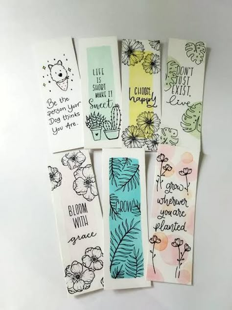 Bookmark Painting Ideas With Quotes, Book Mark Painting Ideas Easy, Bookmarks Watercolor Easy, Easy Book Mark Ideas Aesthetic, Book Mark Ideas Creative Aesthetic Cute, Easy Book Marks Ideas, Bookmark Watercolor Painting, Doodles Bookmarks, Book Mark Ideas Drawing