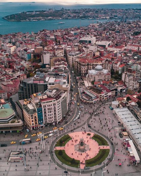 Taksim Square Istanbul, Taksim Square, Turkey Tourism, Hagia Sophia Istanbul, Istanbul Tours, Istanbul Turkey Photography, Istanbul Photography, Istanbul Hotels, Istanbul City