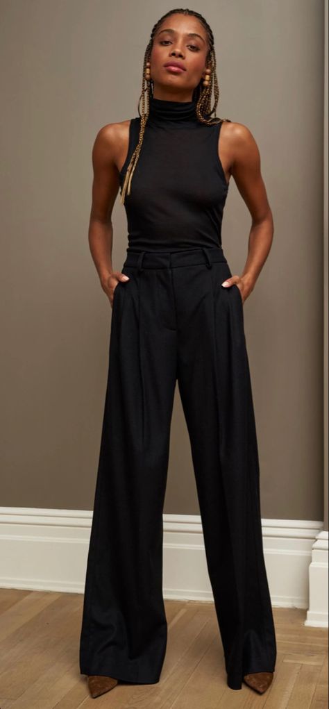 Black Wide Leg Pants Outfit Casual, Black Wide Leg Trousers Outfit, Trousers Outfit Work, Black Trouser Outfit, Black Slacks Outfit, Black Dress Pants Outfits, Wide Leg Pants Outfit Casual, Black Wide Leg Pants Outfit, Tailored Pants Outfit