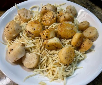 Complete Optavia Lean and Green Recipe - Scallops with Palmini Heart of Palm Angel Hair Pasta Noodles. Reduced Calorie Recipes, Angel Hair Pasta Recipes, Green Diet, Lean Protein Meals, Lean And Green, Veggie Dinner, Lean Meals, Lean And Green Meals, Scallop Recipes