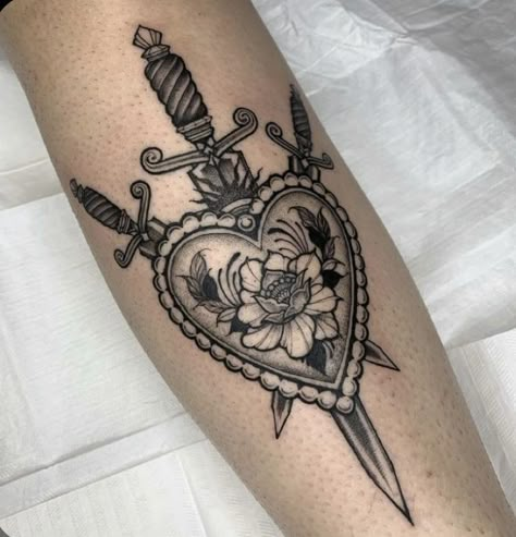 Knife Heart Tattoo Traditional, Heart Swords Tattoo Ideas, Feminine Blackwork Tattoo, American Traditional Tattoo Women, Heart Flail Tattoo, Knife Tattoo Traditional, Dark Romance Tattoo Ideas, Heart With Dagger Tattoo, Heart With Swords Tattoo