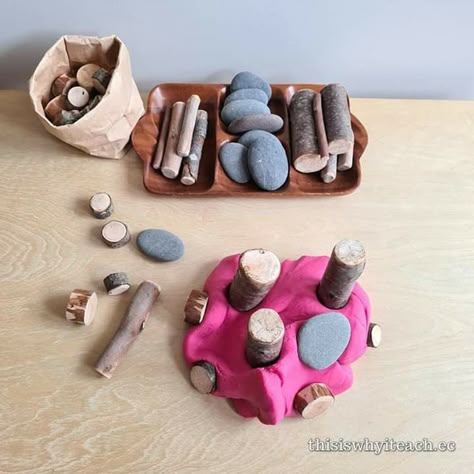 Summer Sensory Bins, Preschool Loose Parts, Nursery Room Ideas Childcare, Art For High School, Playdough Station, Open Ended Activities, Natural Activities, Natural Playdough, Process Art Preschool