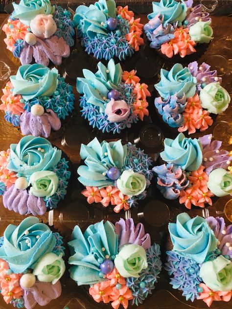 Mermaid cupcakes Mermaid And Pirate Cupcakes, Coral Reef Cupcakes, Coral Cupcakes, Tasty Cupcakes, Scuba Vbs, Mermaid Pirate Party, Pirate Cupcake, Game Night Parties, Flowers Theme