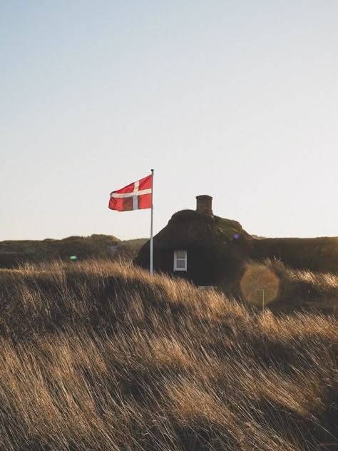 Discover the Beautiful & Wild West Coast of Jutland, Denmark - oregon girl around the world Denmark Beach, Denmark Aesthetic, Oregon Girl, Dunes House, Photos To Paint, Cozy Summer, North Sea, Future Travel, Baltic Sea