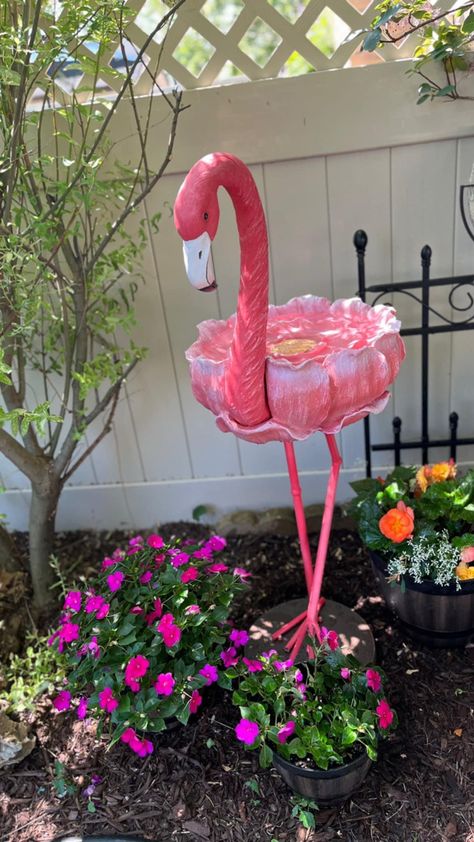 Flamingo Home Decor, Flamingo Pool Decor, Flamingo Yard Art, Flamingo Sculpture, Pink Flamingo Decor, Flocking Fabulous, Flamingo Craft, Flamingo Garden, Fancy Flamingo