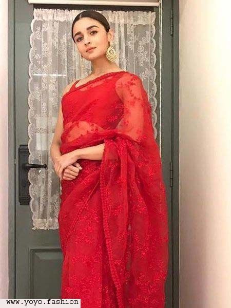 Alia Bhatt Embroidered Designer Red Saree Online at YOYO Fashion. Latest Bollywood Style Saree oreder on Whatsspp: 8000588688 #bollywoodstyle #redsaree #womensaree #designersaree #embroideredsaree #bollywoodsaree #aliabhattinsaree #partywearsaree #onlineshopping Net Saree Blouse, Bollywood Designer Sarees, Saree Draping Styles, Indian Sari Dress, Beautiful Red Dresses, Latest Indian Saree, Sari Dress, Latest Designer Sarees, Ghagra Choli