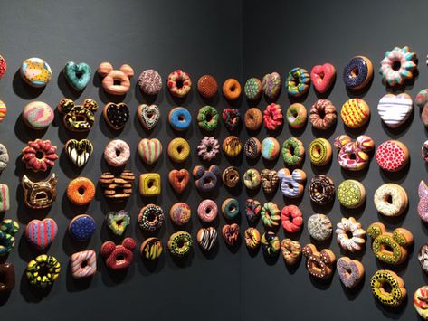 “Donut Rush” installation at Lyons Wier Gallery, New York. Waffle Display, Dopamine Design, Pop Art Food, Donut Art, Food Events, Food Sculpture, Art People, Hanging Mobile, High School Art