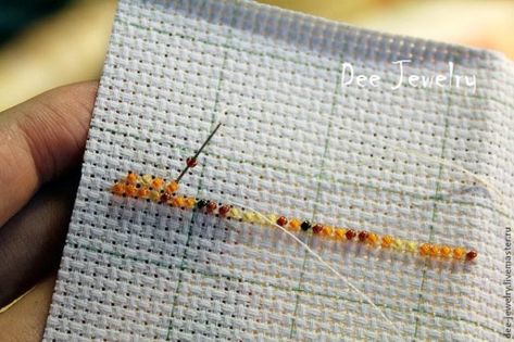 Embroidery beads on canvas - Art & Craft Ideas Portrait Embroidery, Learning To Embroider, Embroidered Leaves, Toho Beads, Autumn Leaf, Bead Loom Patterns, Bead Stitching, Beaded Clutch, Beaded Jewelry Patterns