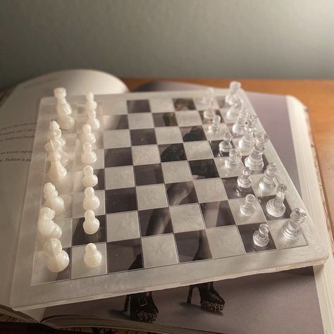 Resin Chess Board, Resin Chess Set, Overlook Hotel Carpet, Modern Chess Set, Checkers Game, Puzzle Board, Diy Resin Crafts, Chess Pieces, Clear Resin