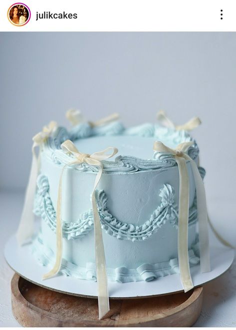 White And Blue Cake Design Birthday, Pastel Blue Baby Shower Ideas, Sky Birthday Cake, Baby Blue Cake, Cloud Baby Shower Theme, Blue Birthday Cakes, Bow Cakes, Cute Birthday Ideas, Custom Birthday Cakes