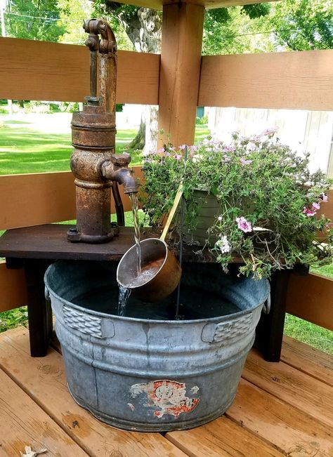 Container Ponds, Greenhouse Decor, Old Water Pumps, Barrel Fountain, Junk Garden, Diy Water Fountain, Outdoor Water Features, Garden Water Fountains, Diy Garden Fountains